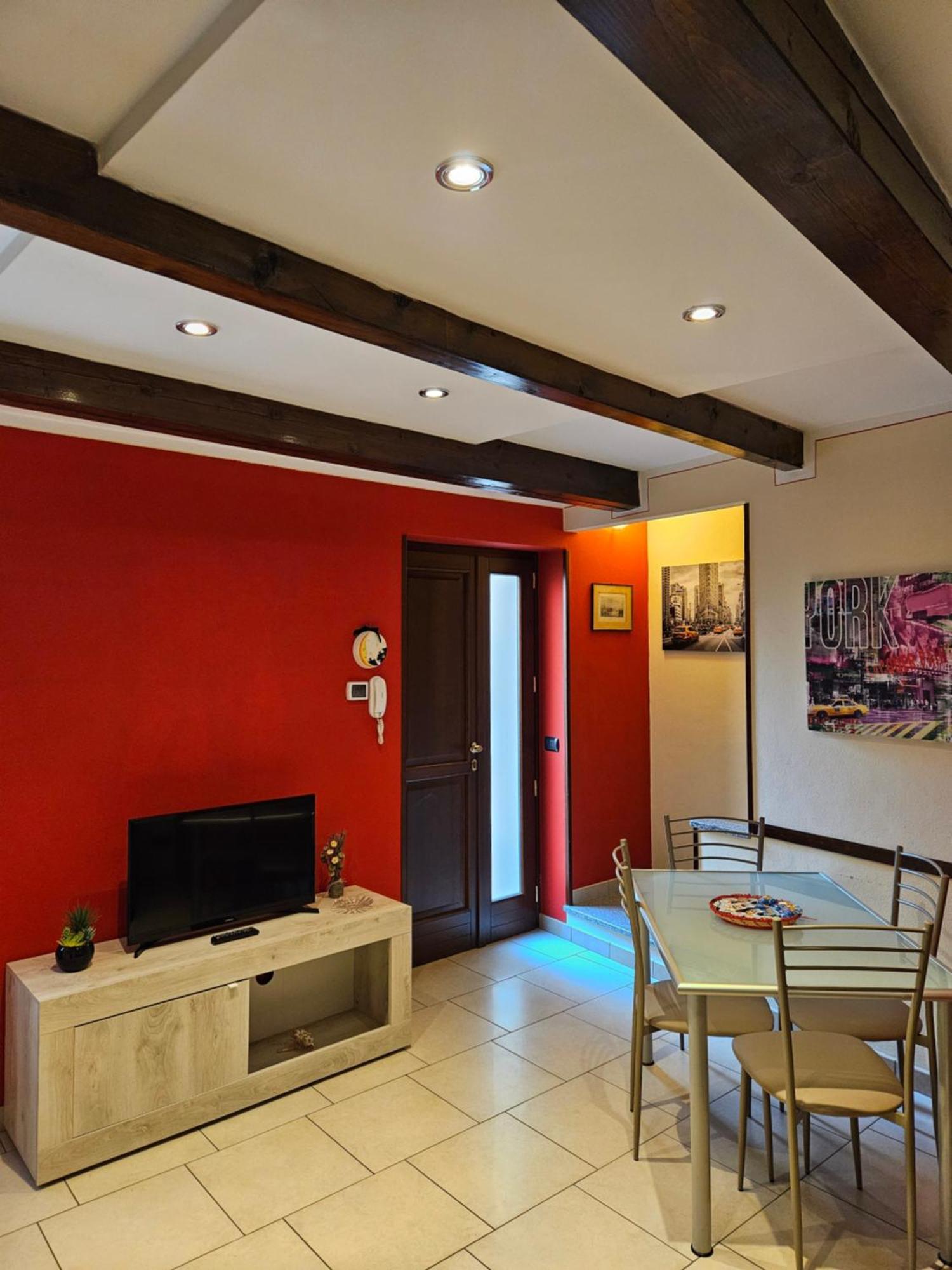 Fiore Rosso Stresa Luaran gambar
